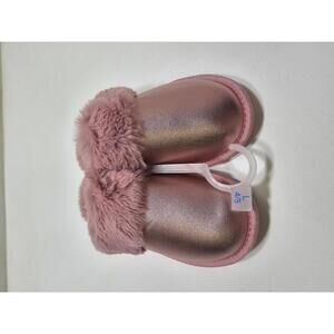 New Cat And Jack Toddlers Pink Metallic Faux Leather Slippers Size S 5/6